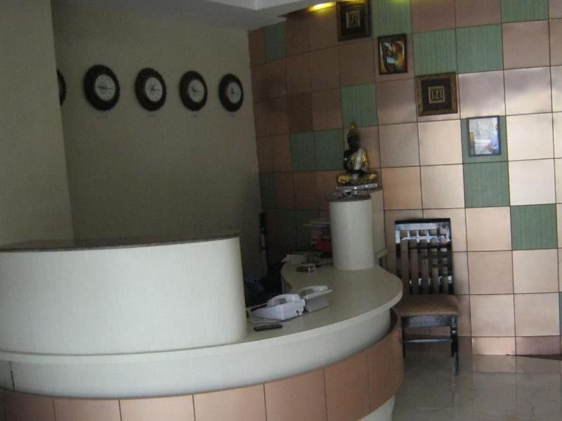 The Royal Court Hotel Nainital Buitenkant foto